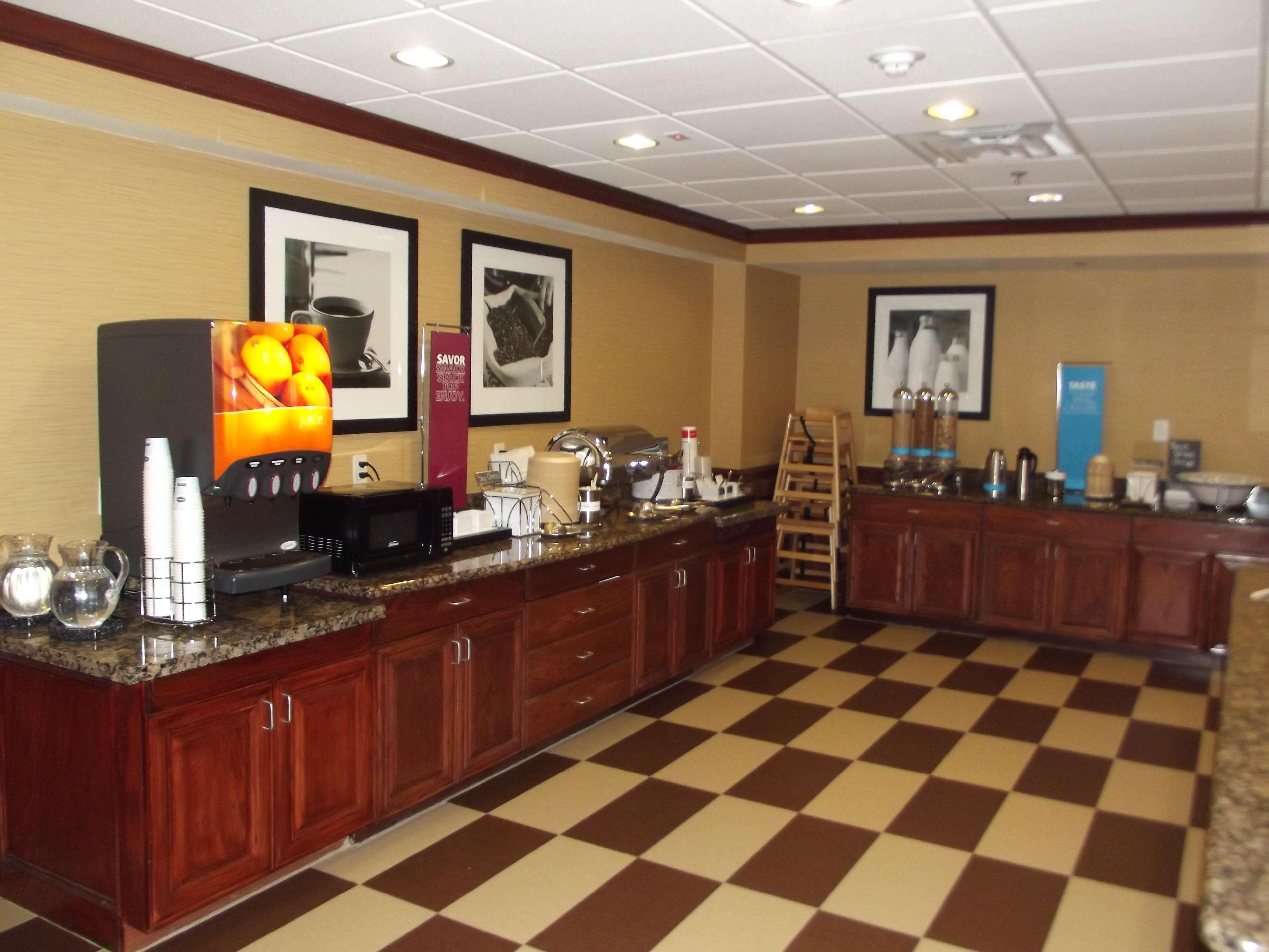 Hampton Inn & Suites 게인즈빌 외부 사진